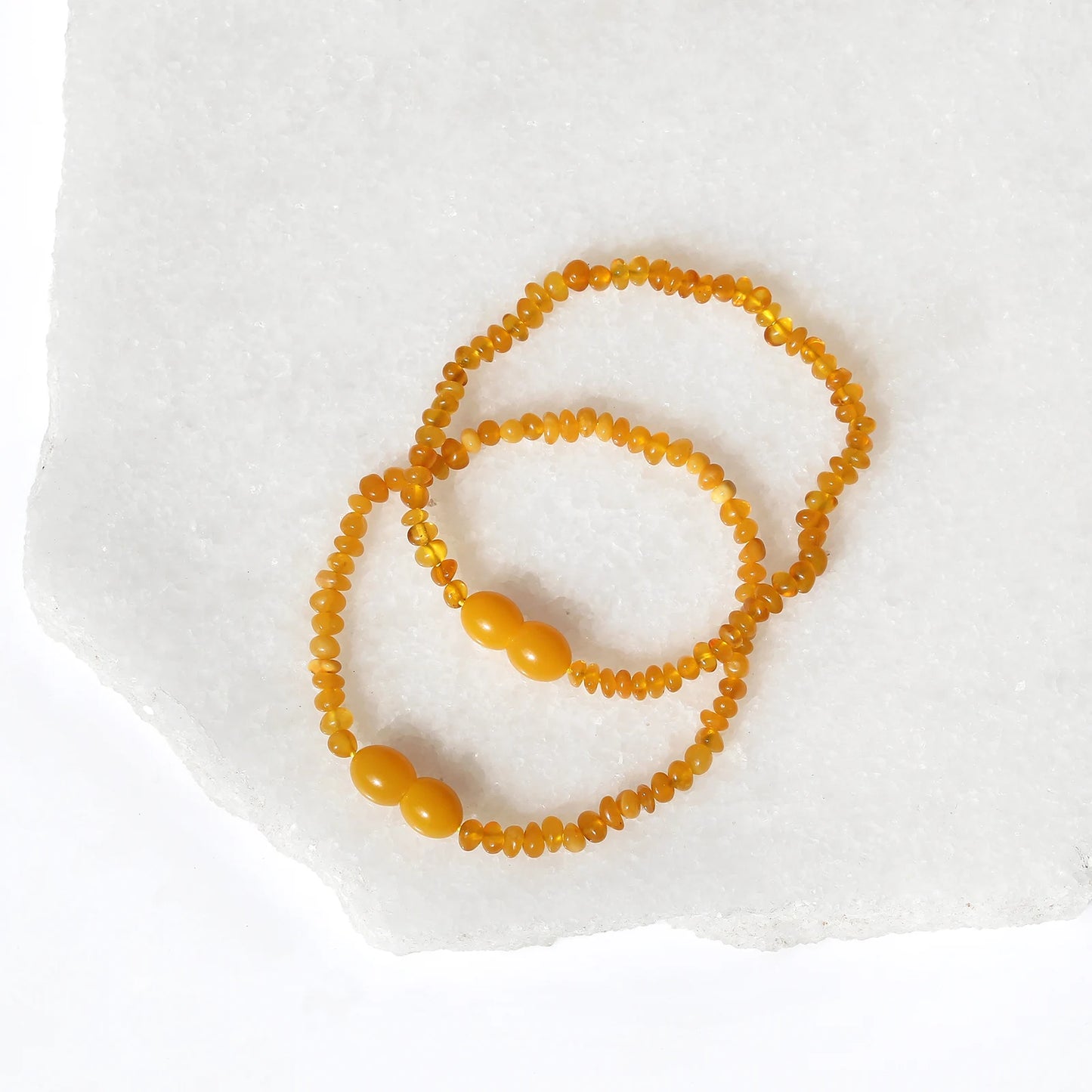 GELANG AMBER UNTUK DEWASA ELASTIS LIMITED ED. BLE255