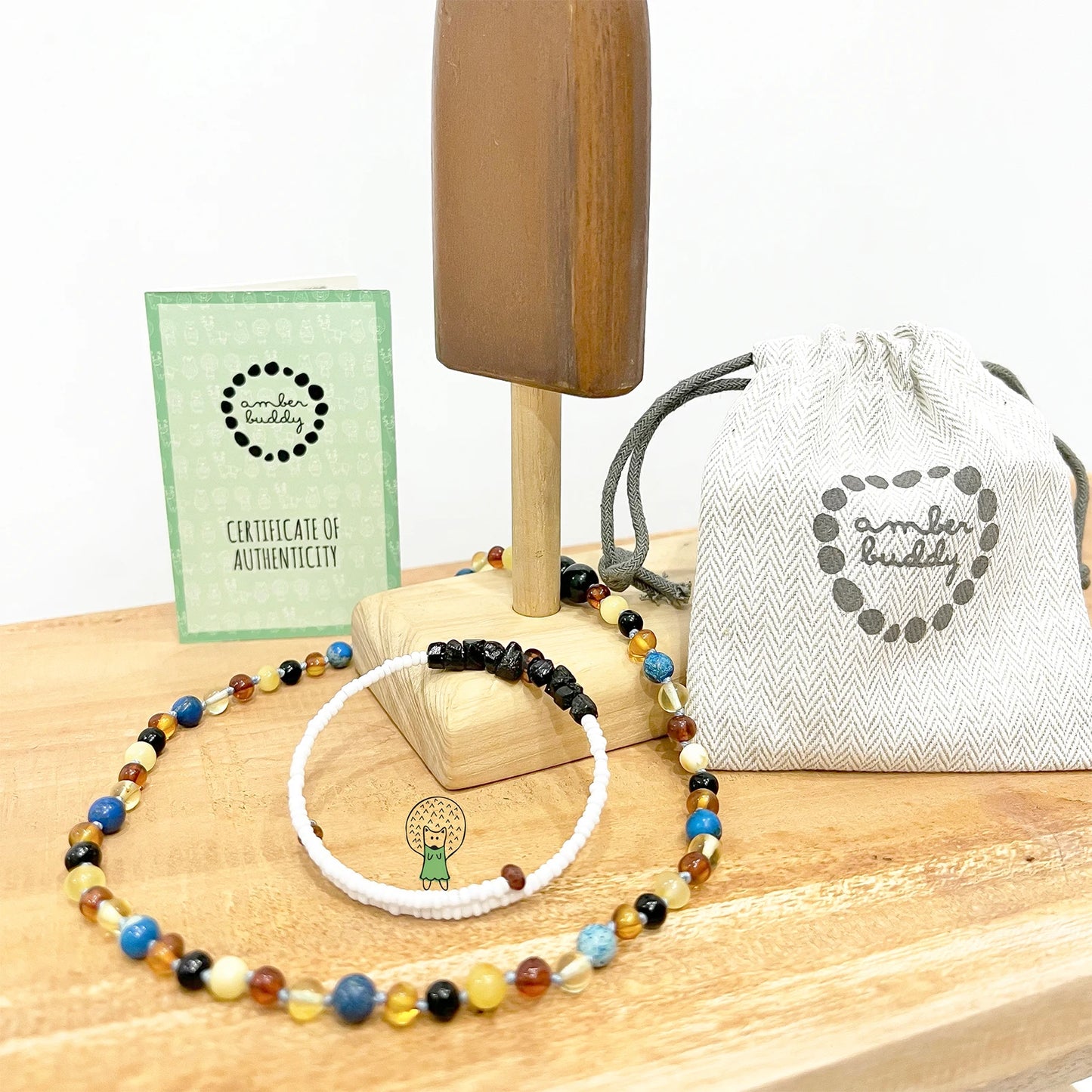 KALUNG AMBER DENGAN DEEP BLUE IMPERIAL JASPER UNTUK JUNIOR. JN101