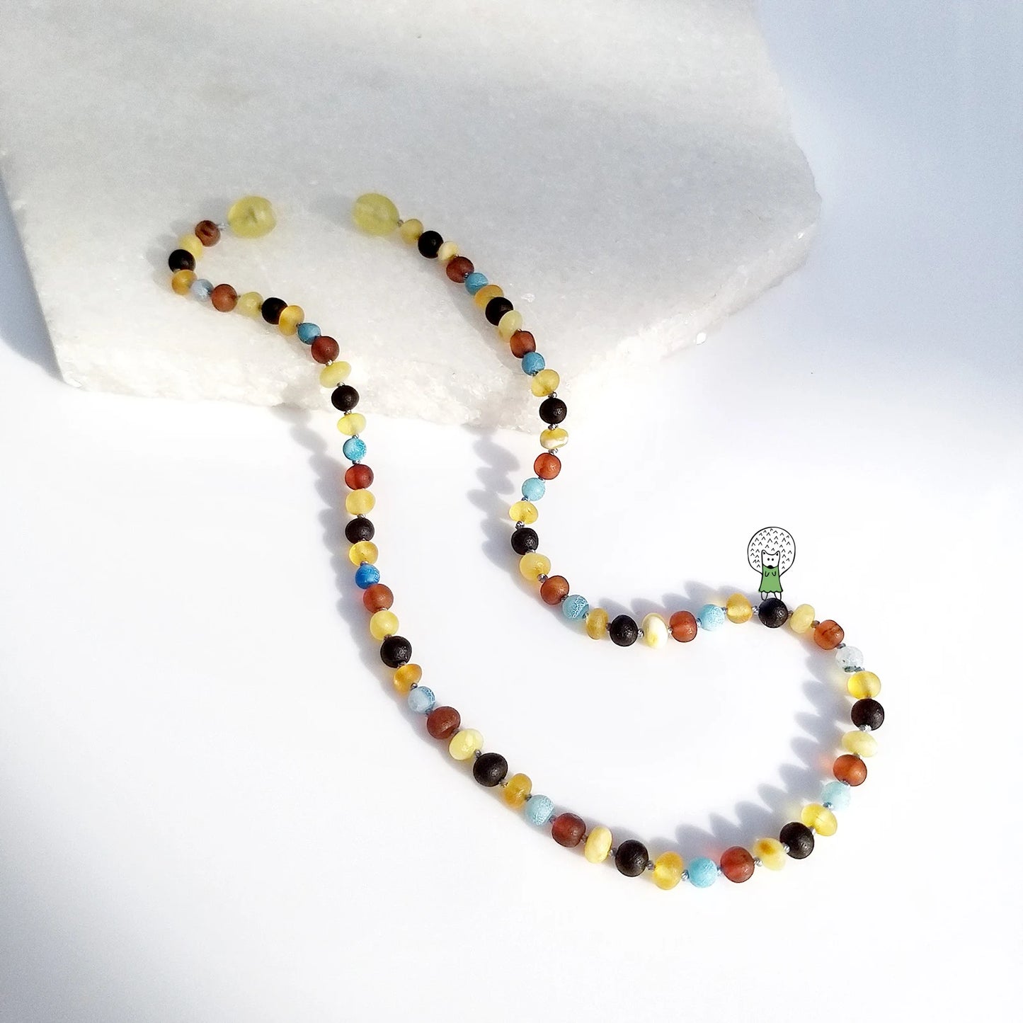 KALUNG BALTIC AMBER DENGAN BLUE FROST AGATE UNTUK JUNIOR. JN112