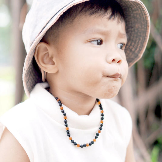 KALUNG BALTIC AMBER UNTUK JUNIOR. JN91