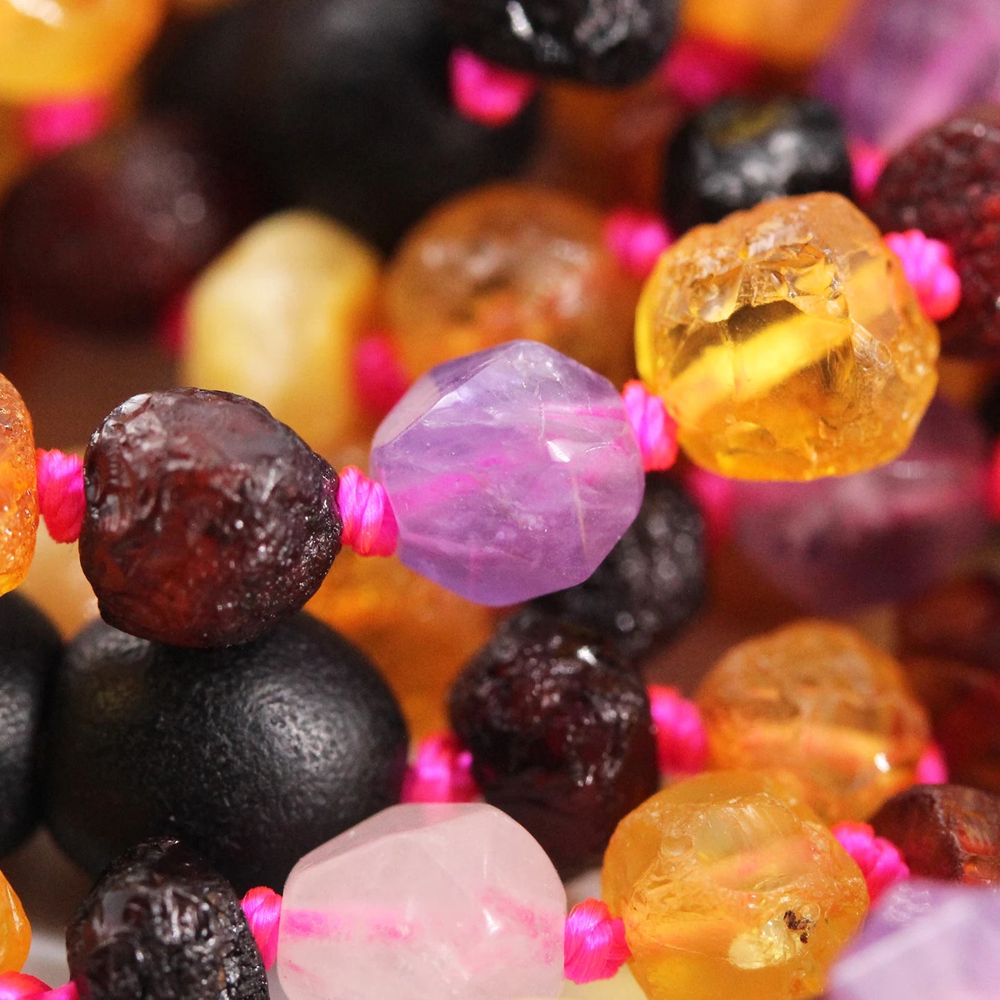 GELANG BAYI AMBER DENGAN AMETHYST & ROSE QUARTZ. LE560