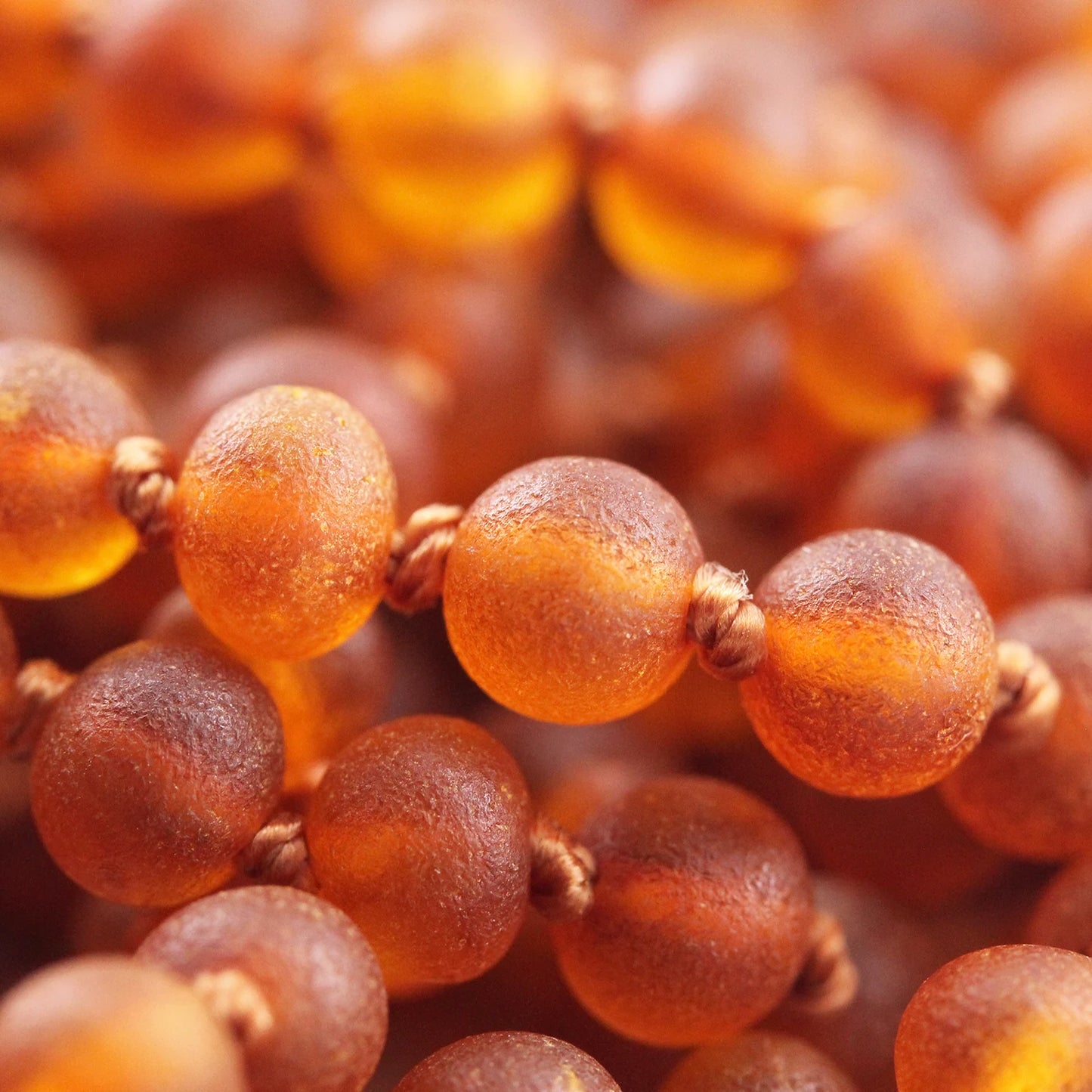 KALUNG AMBER UNTUK JUNIOR XB54LCM