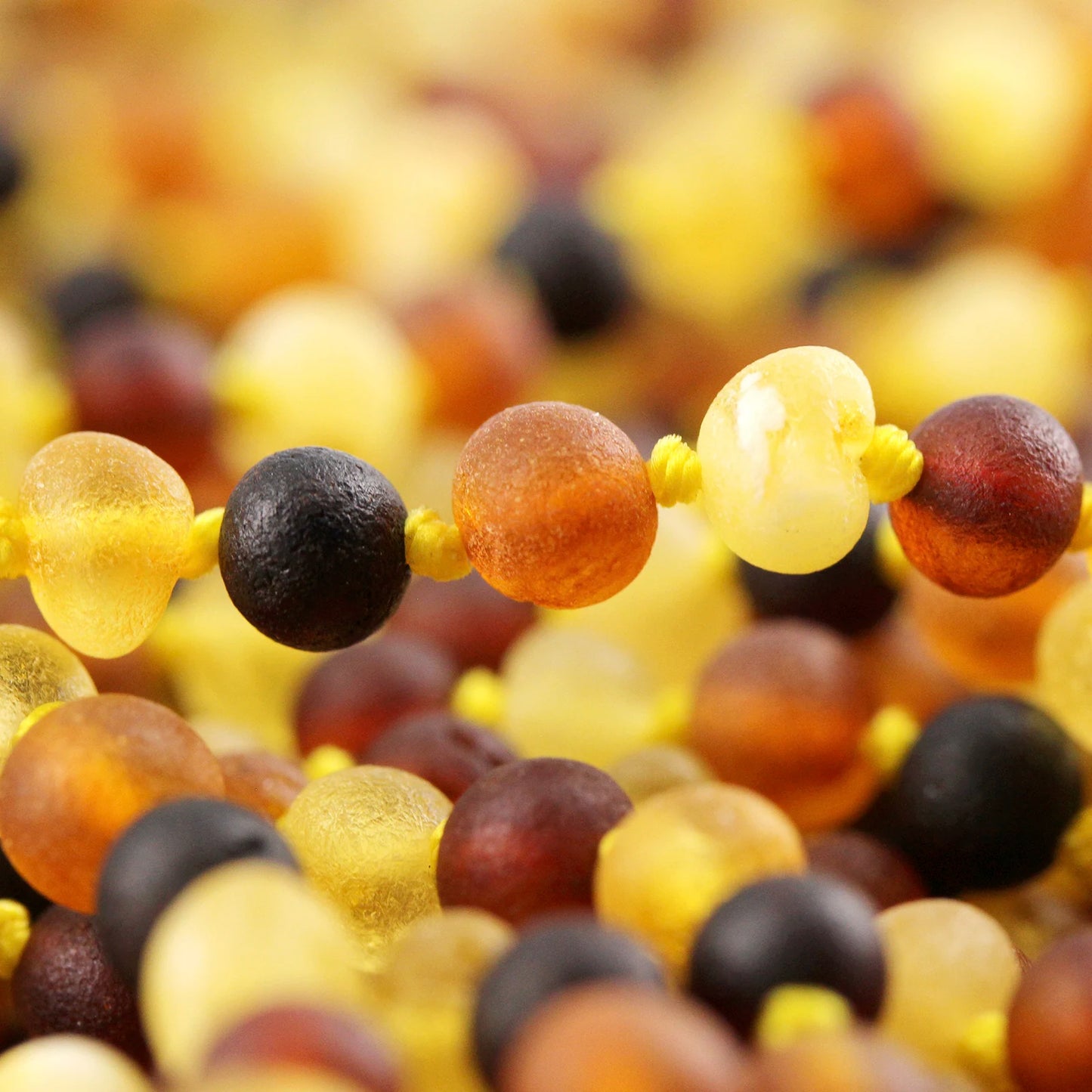 GELANG AMBER BAYI MULTICOLOUR MATTE 14CM. 5X4MM