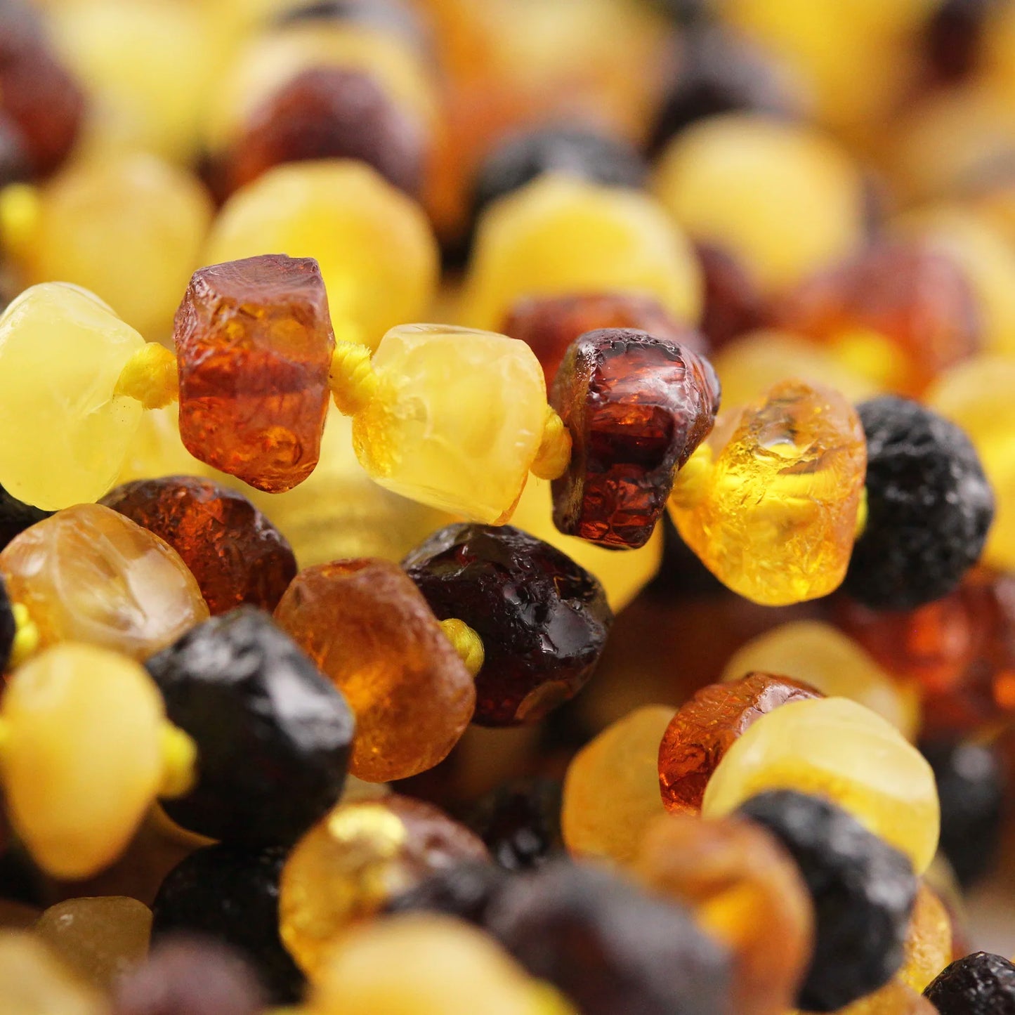 KALUNG AMBER UNTUK BAYI TUMBUH GIGI XB65M1-RAW