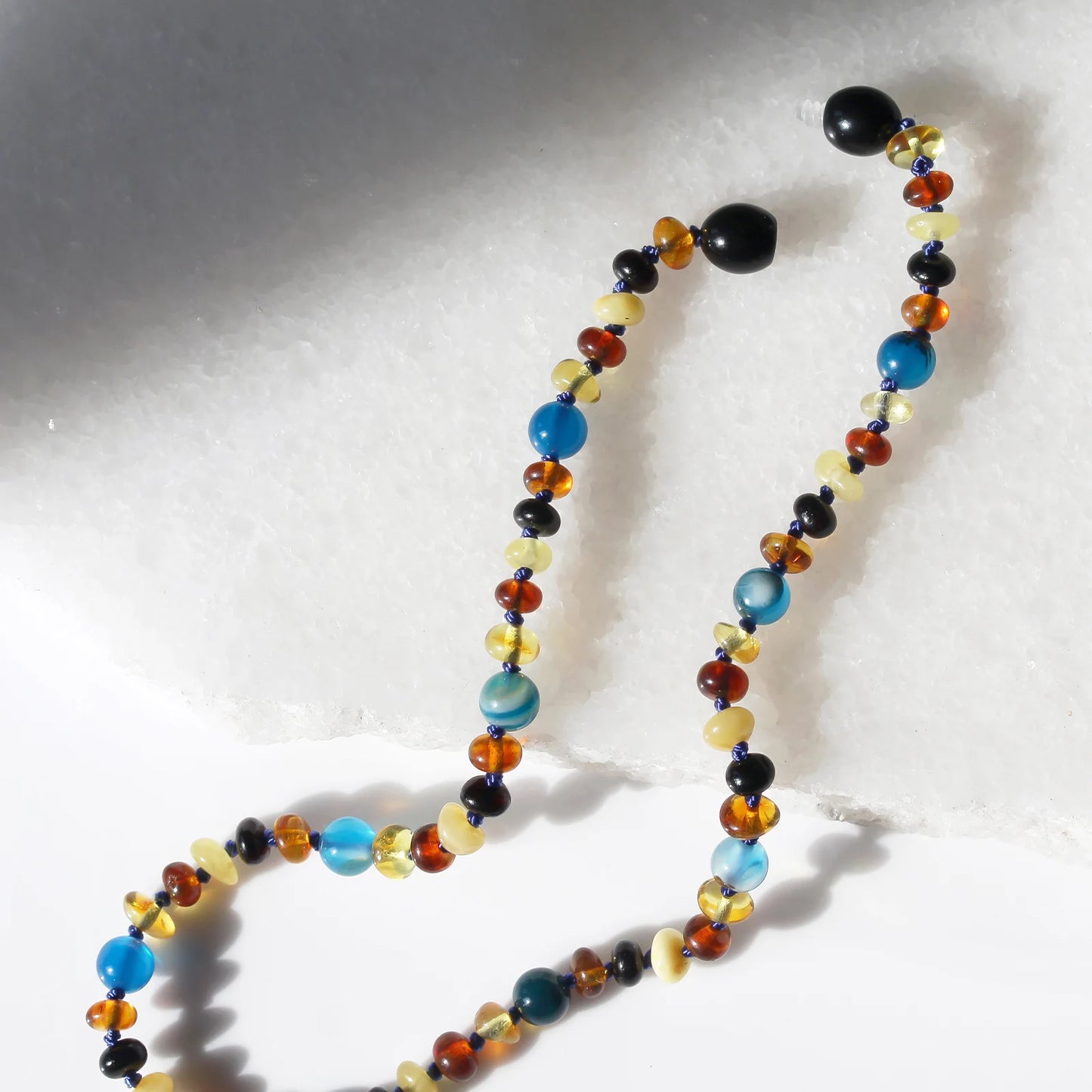 KALUNG BAYI AMBER DENGAN BLUE LACE AGATE. XR53M-BL