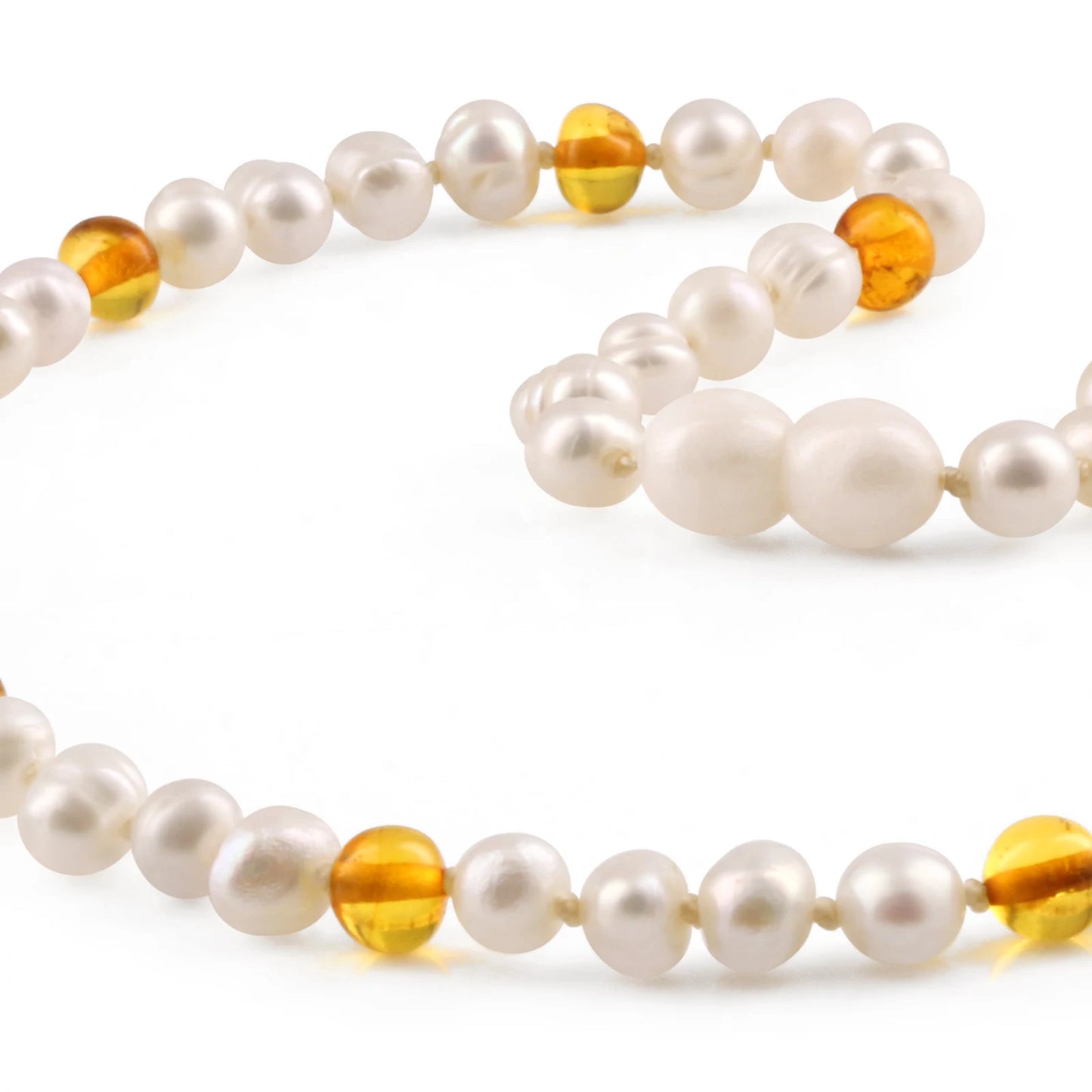 KALUNG MUTIARA DENGAN BALTIC AMBER UNTUK JUNIOR. P2
