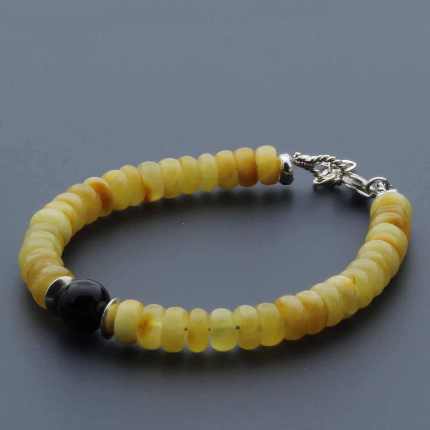 Gelang Amber Dewasa Dengan Perak. SB115
