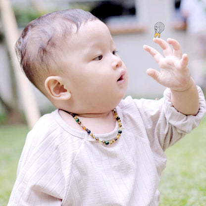KALUNG BAYI AMBER DENGAN GREEN TIGER EYE. LE457