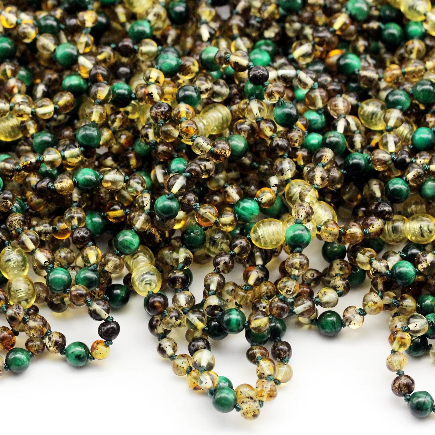 KALUNG BAYI AMBER DENGAN GREEN TIGER EYE. LE457